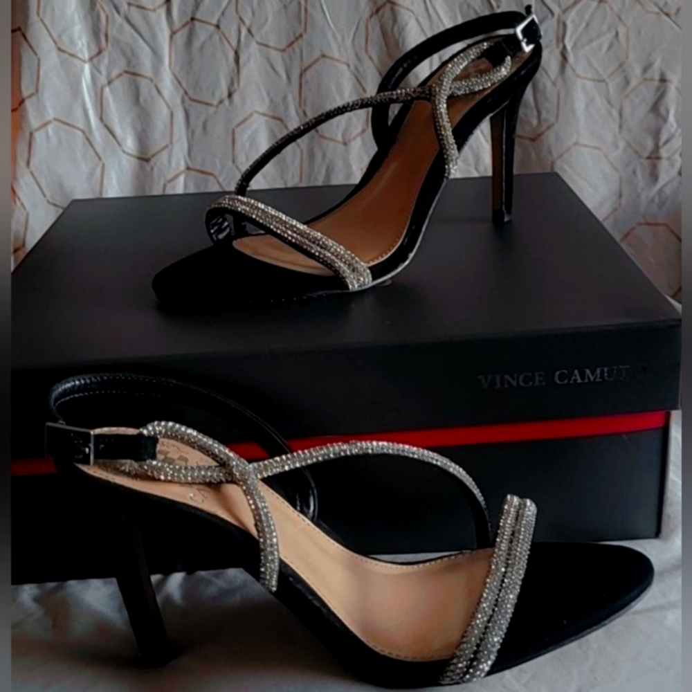 Vince camuto